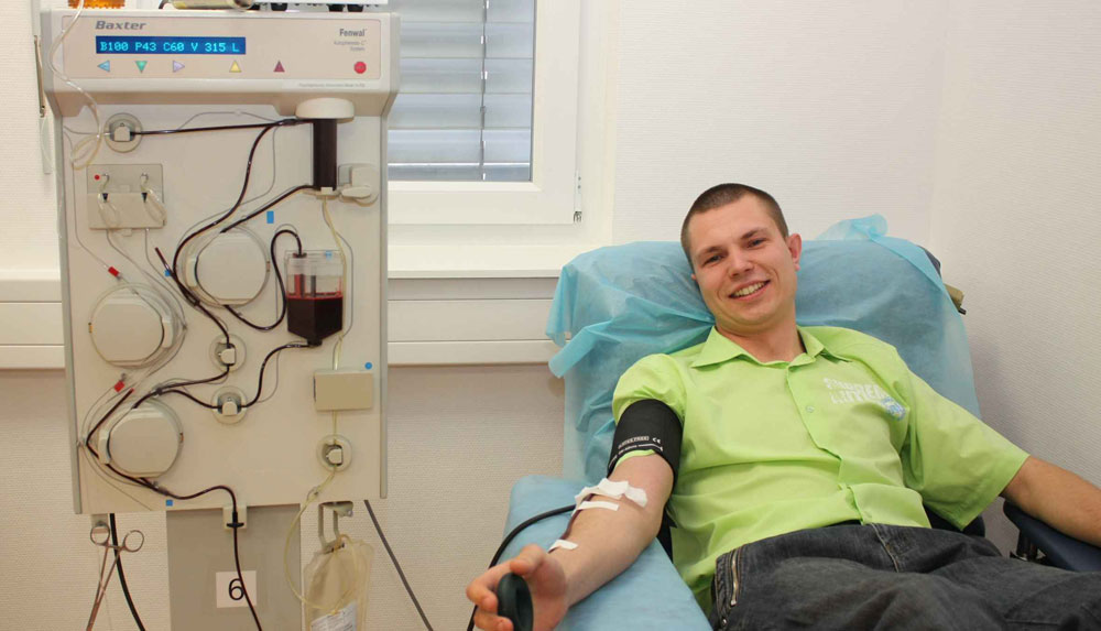 Проведение процедуры плазмаферез Проведение процедуры плазмаферез