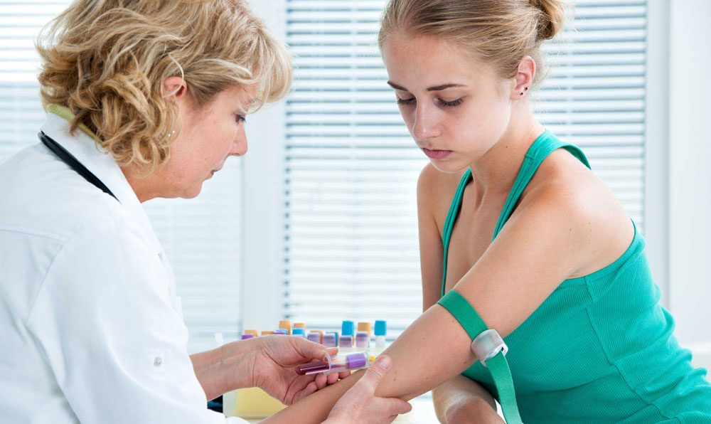 Взятие анализа крови у беременной Взятие анализа крови у беременной