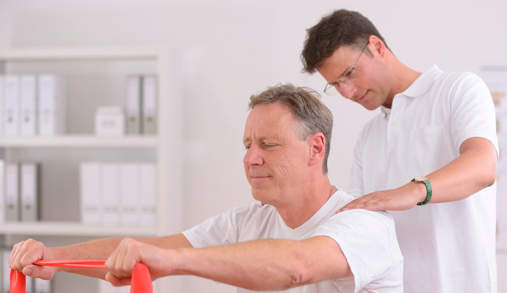 Занятие лечебной физкультурой Занятие лечебной физкультурой