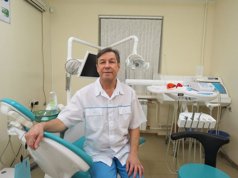 стоматолог Косычев Виктор Александрович