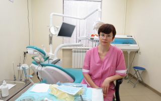 стоматолог Краснощекова Надежда Витальевна